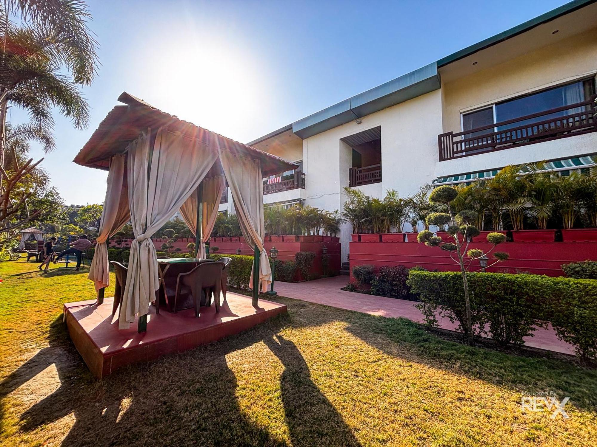 The Neeraj River Forest Resort Ayurvedic Wellness Center ริชิเคช ภายนอก รูปภาพ
