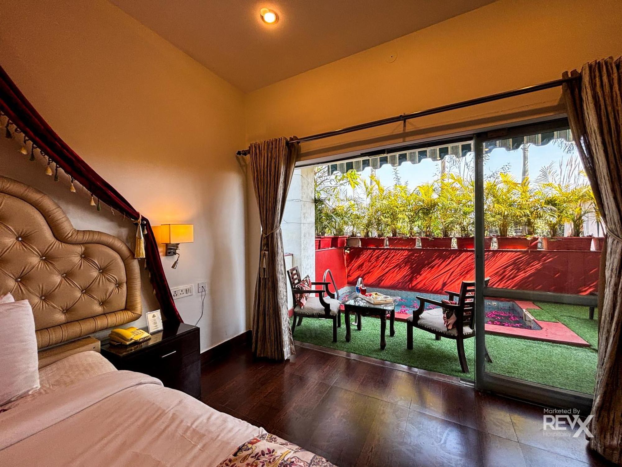 The Neeraj River Forest Resort Ayurvedic Wellness Center ริชิเคช ภายนอก รูปภาพ