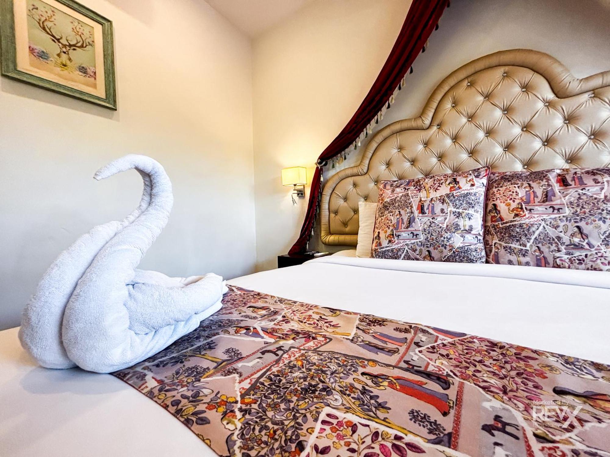 The Neeraj River Forest Resort Ayurvedic Wellness Center ริชิเคช ภายนอก รูปภาพ