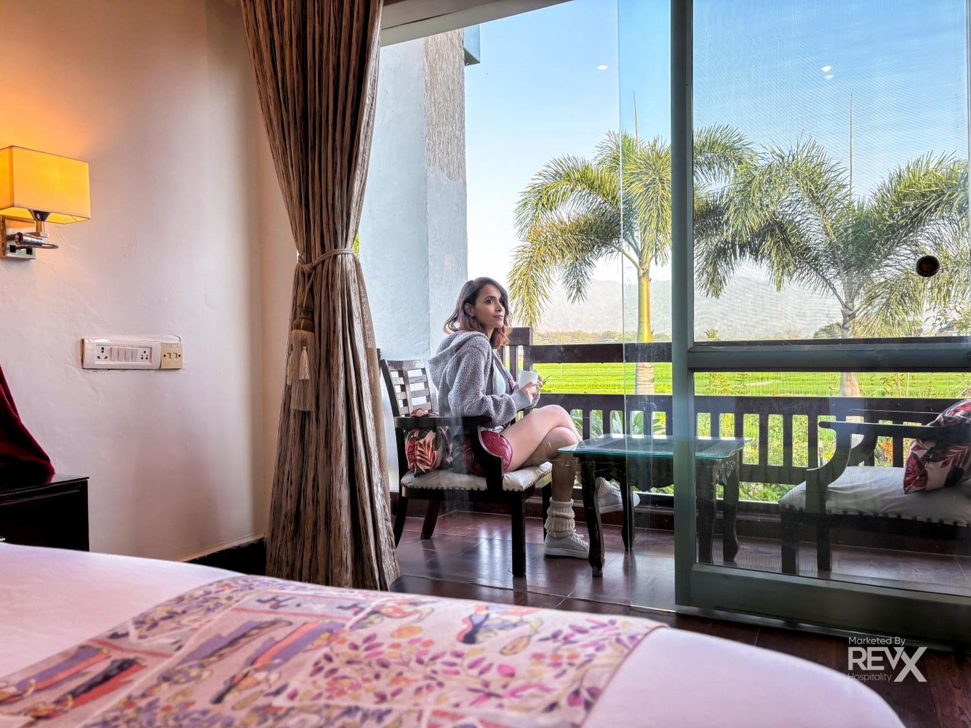 The Neeraj River Forest Resort Ayurvedic Wellness Center ริชิเคช ภายนอก รูปภาพ