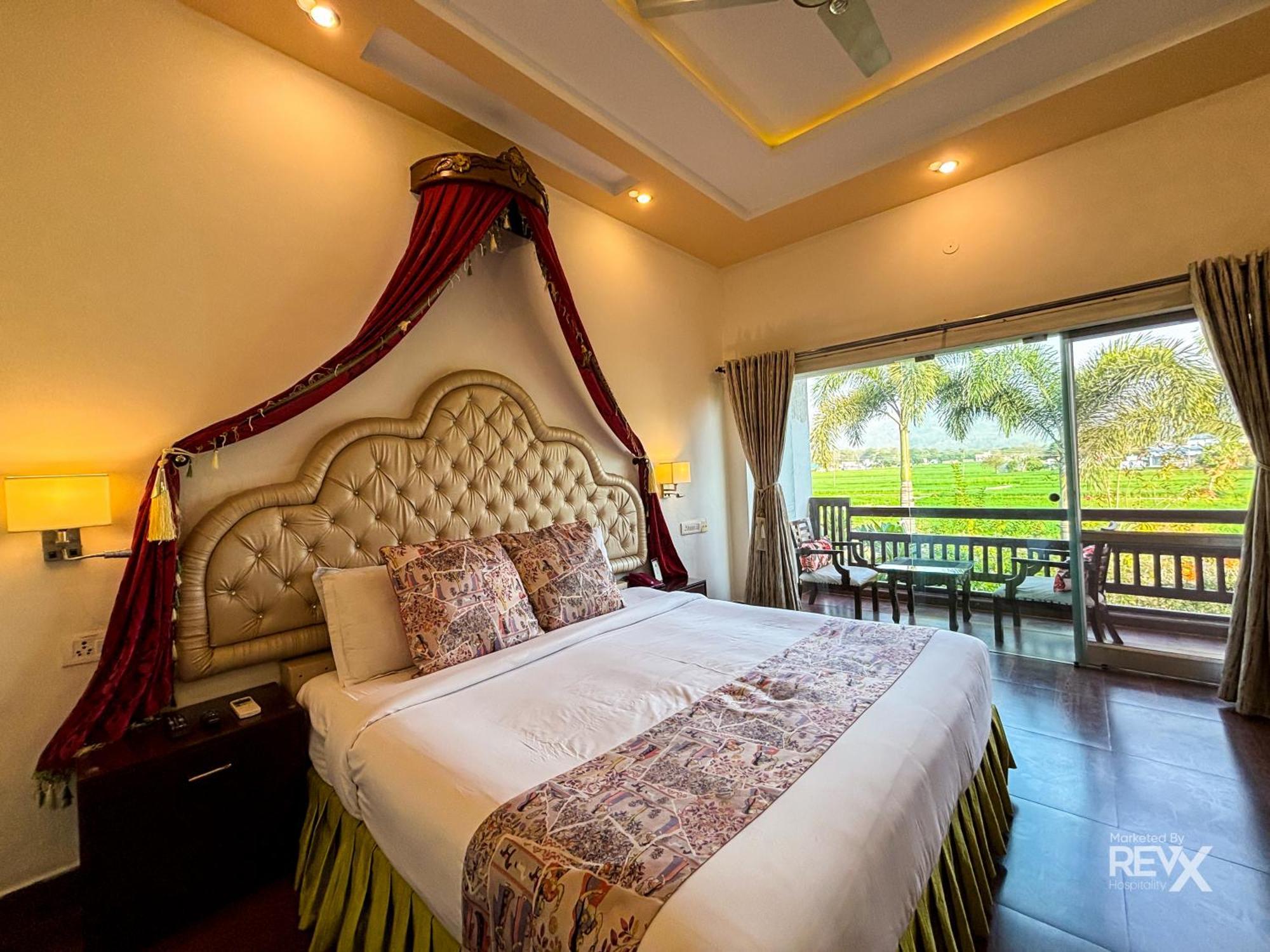 The Neeraj River Forest Resort Ayurvedic Wellness Center ริชิเคช ภายนอก รูปภาพ